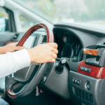 知っておきたい役員運転手のメンタルヘルス対策！長時間勤務のストレスケア